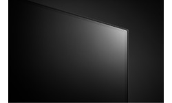 LG OLED77C8