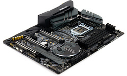 ASRock Z390 Taichi