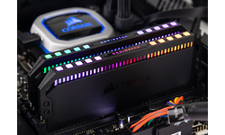 Corsair Dominator Platinum RGB 32GB DDR4-3600 CL16 quad kit