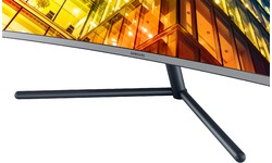 Samsung LU32R590