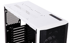 MetallicGear Neo Air White