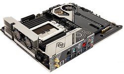 ASRock TRX40 Taichi