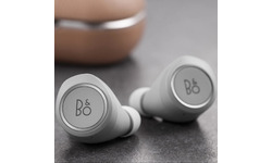 Bang & Olufsen BeoPlay E8 2.0 Natural