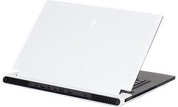 Alienware x17 P48E002