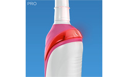 Oral-B Pro 2 2000N CrossAction Pink
