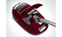 Miele Complete C3 Cat & Dog PowerLine Blackberry Red
