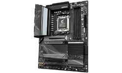 Gigabyte X670 Aorus Elite AX