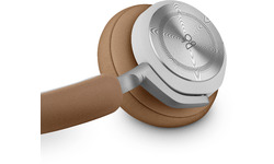 Bang & Olufsen BeoPlay HX Brown