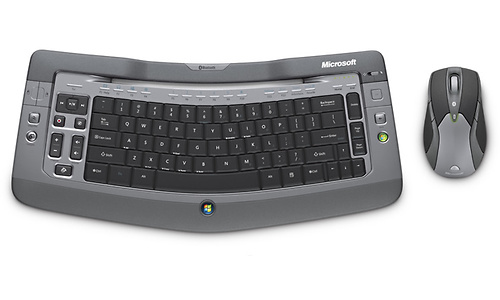 Microsoft Wireless Entertainment Desktop 7000
