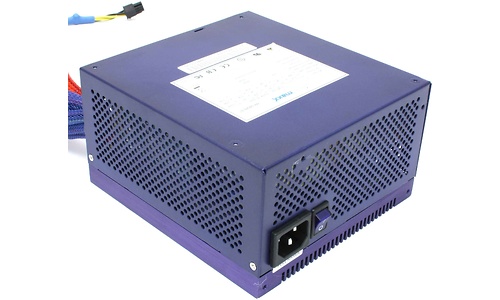 Silentmaxx Fanless 560W