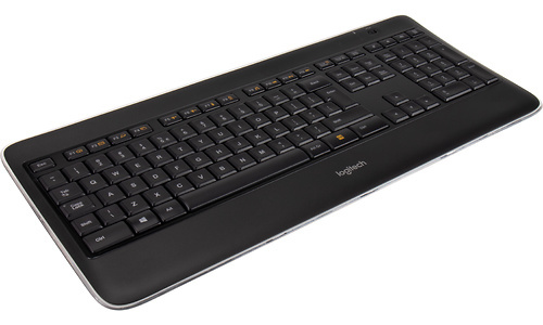 Logitech K800 Wireless Illuminated