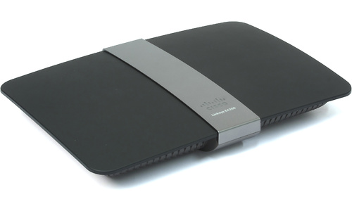 Linksys E4200 Maximum Performance Wireless-N Router