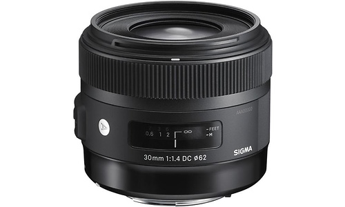 Sigma 30mm f/1.4 DC HSM Art (Sigma)