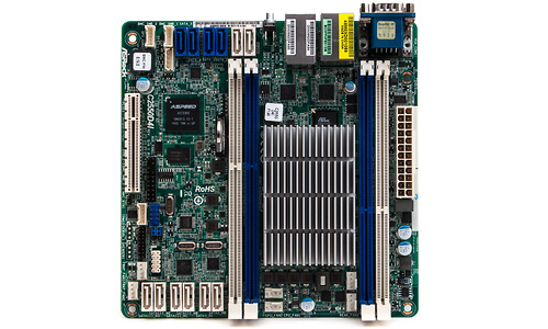 ASRock C2550D4I