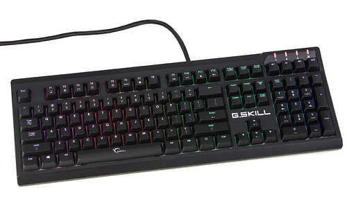 G.Skill Ripjaws KM570 RGB Cherry MX Speed Silver