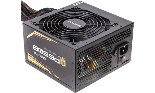 Gigabyte P650B