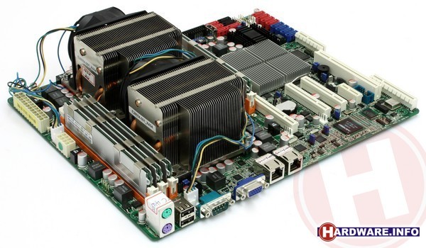 Asus Z8NA-D6