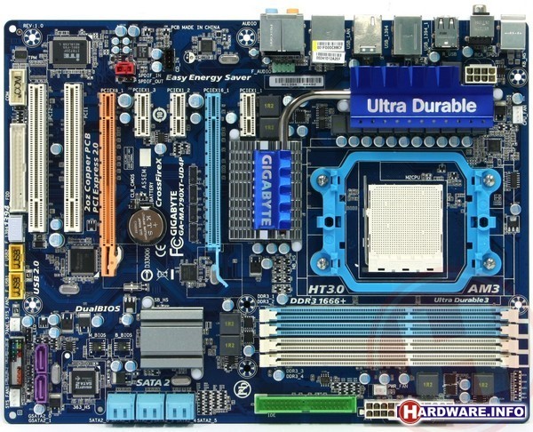 Gigabyte MA790XT-UD4P