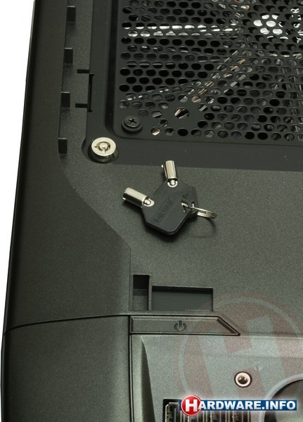 Corsair Graphite 600T