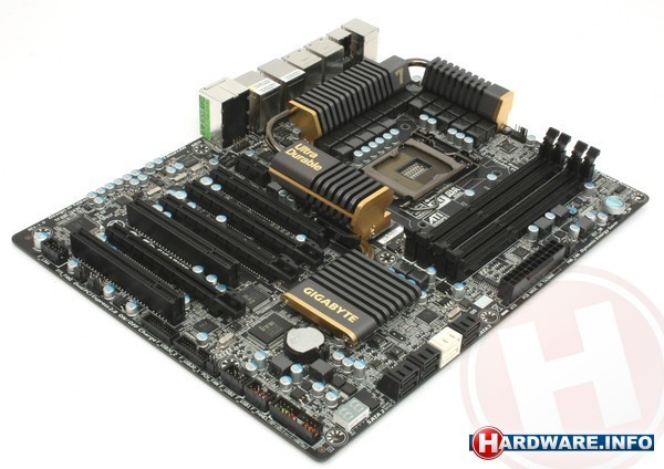 Gigabyte P67A-UD7