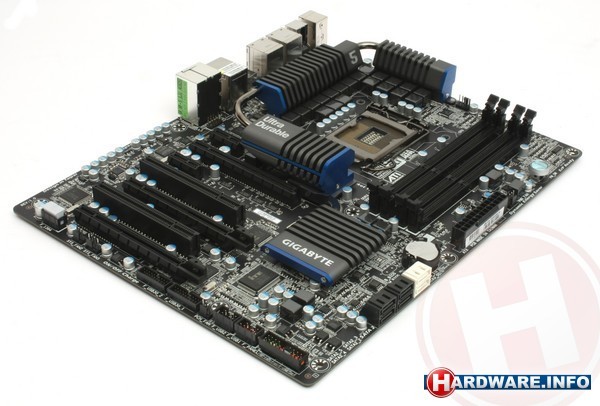 Gigabyte P67A-UD5