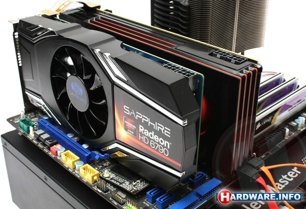 AMD Radeon HD 6790 CrossFireX