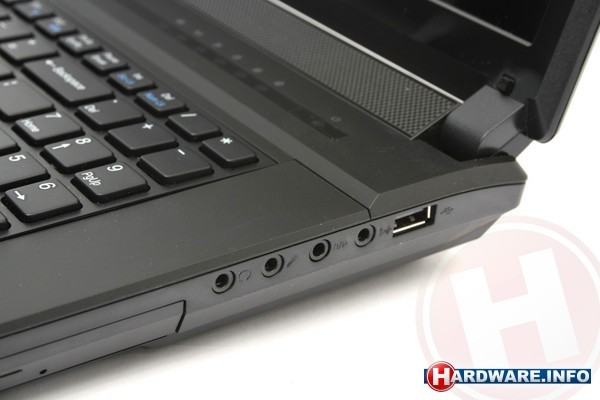 XNotebooks Titan SA17 GTX485