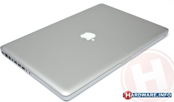 Apple MacBook Pro 17 inch (MC725N/A)
