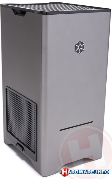 SilverStone Fortress FT03 Titanium