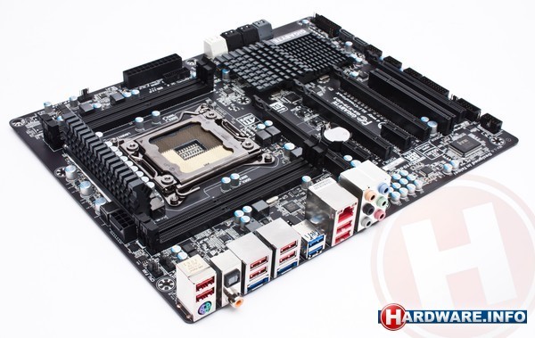 Gigabyte X79-UD3