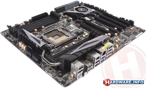 ASRock X79 Extreme9