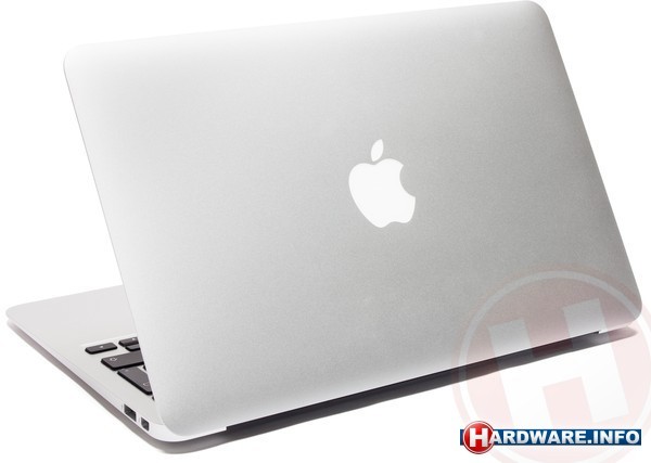 Apple MacBook Air (MD224N/A)