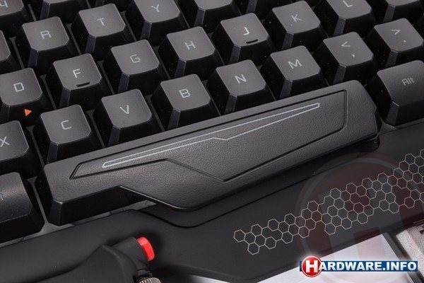 Mad Catz S.T.R.I.K.E.7