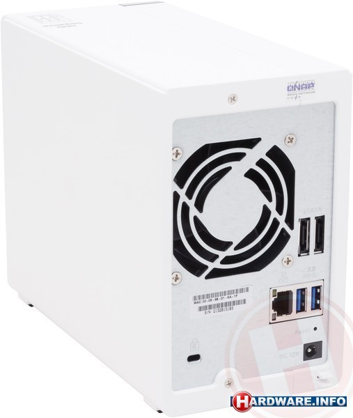 QNAP TS-220