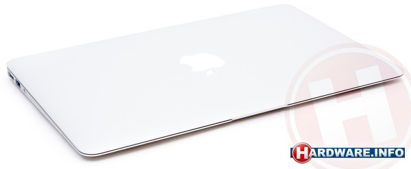 Apple MacBook Air 11.6" (MD712N/A)