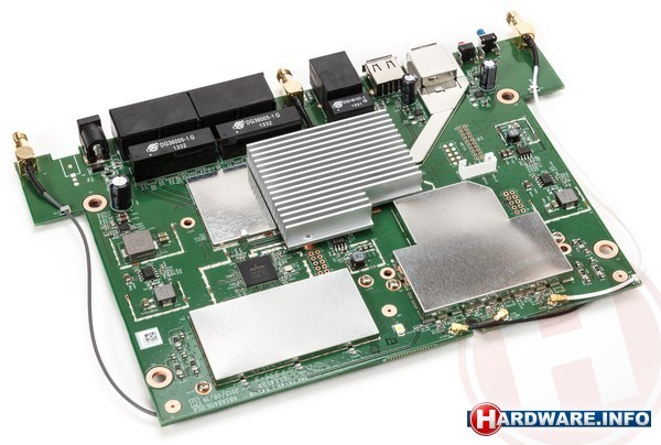 Linksys EA6900