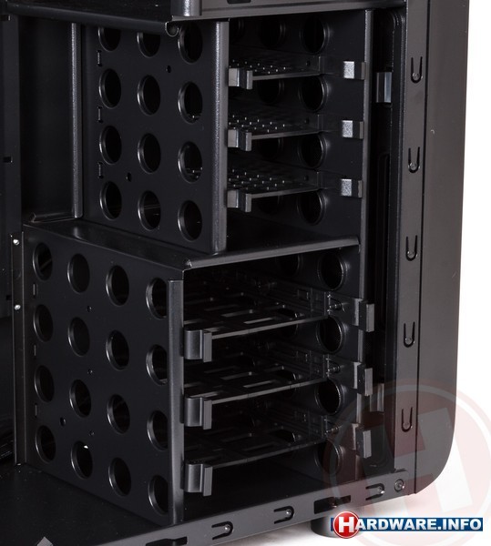 Bitfenix Comrade Black