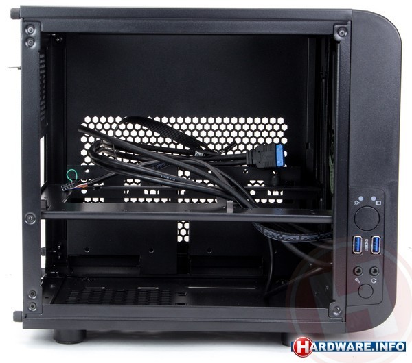 Thermaltake Core V1 Black