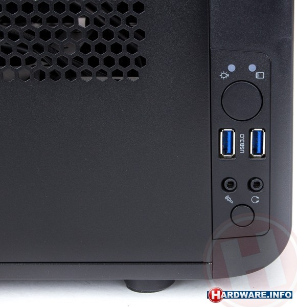 Thermaltake Core V1 Black