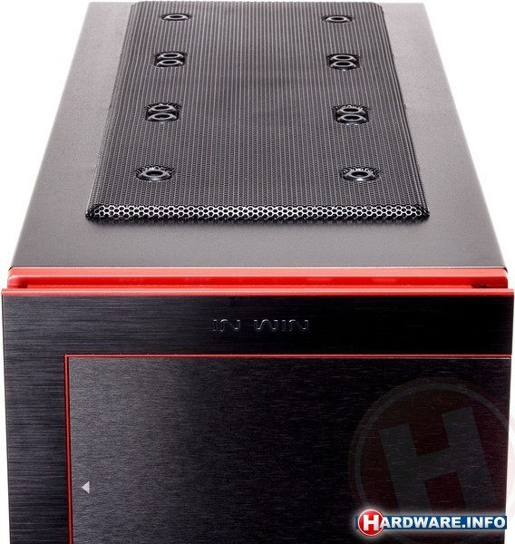 In Win 707 Red/Black