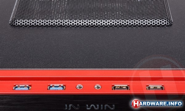 In Win 707 Red/Black