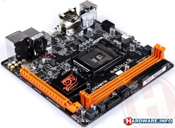 Gigabyte B150N Phoenix-WiFi