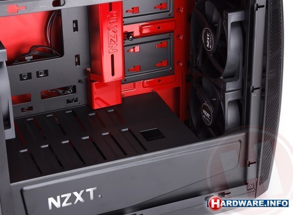 NZXT Manta Window Black + Red