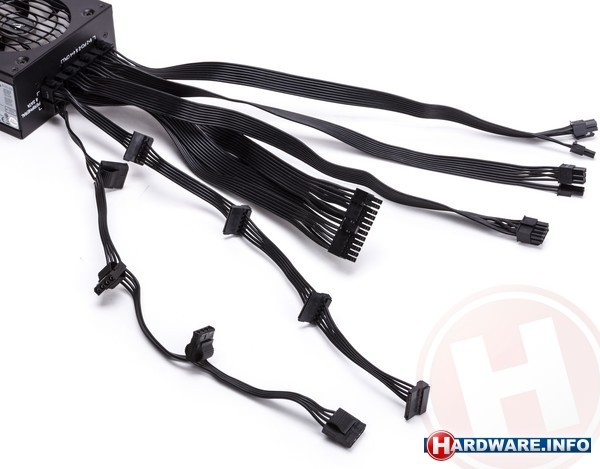 Corsair SF600