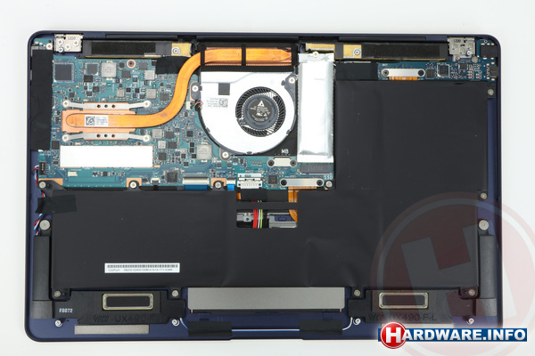 Asus Zenbook 3 Deluxe UX490UA-BE010T