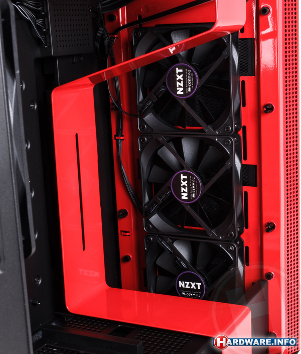 NZXT H700i Black/Red