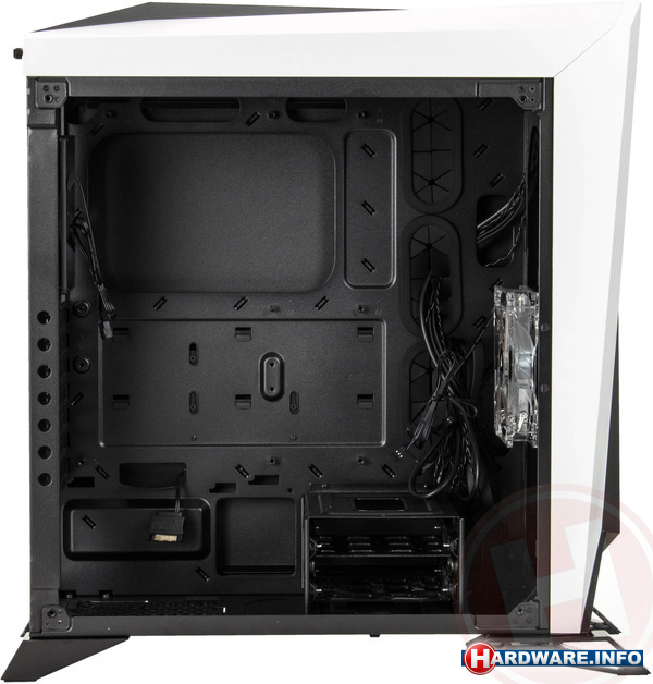 Corsair Carbide Spec-Omega Window Black/White