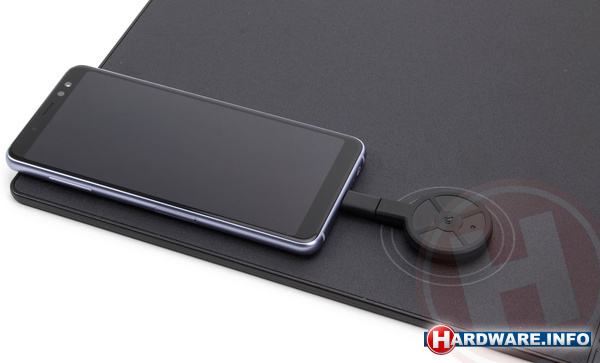 Corsair Gaming MM1000 Qi Wireless Charging Mouse Pad