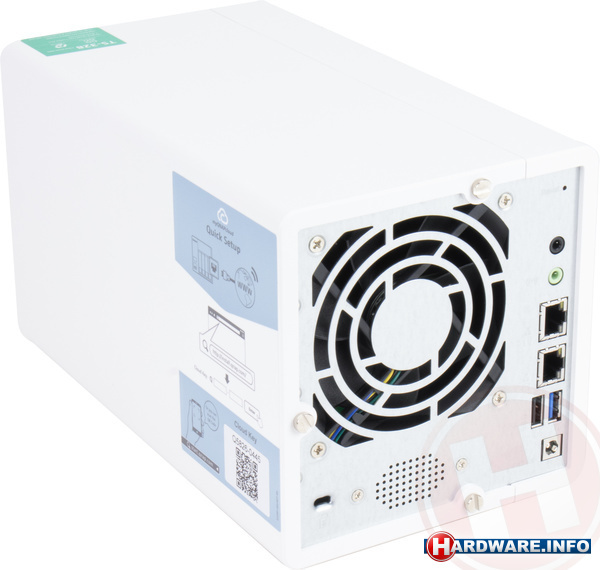 QNAP TS-328