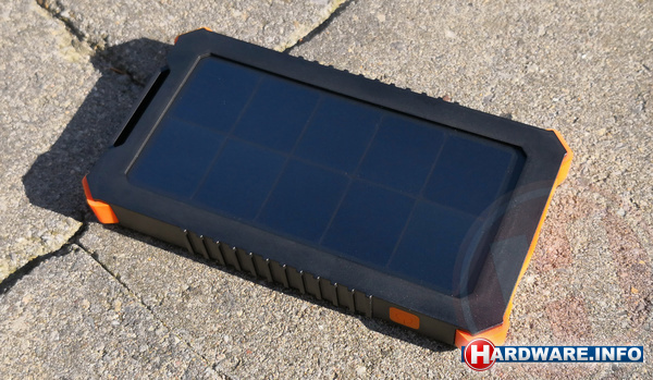 Xtorm Solar Charger Instinct 10000 Black
